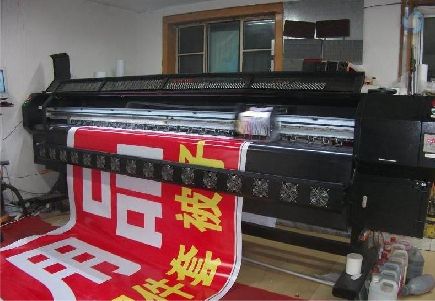 玉溪喷绘广告分辨率是多少？